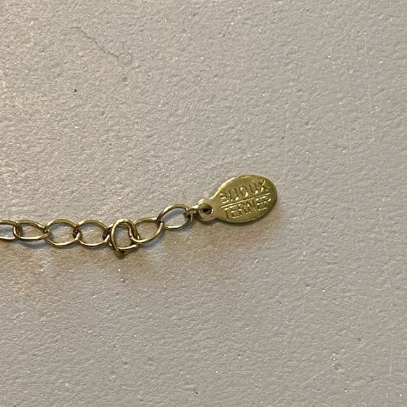 NEW bijoux terner vintage gold colour rhinestones heart necklace & earrings set - Picture 4 of 5